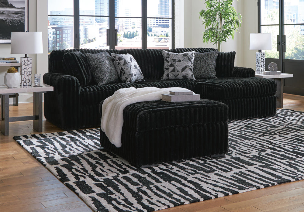 Midnight-Madness 3-Piece Sectional with Chaise - Onyx (4)