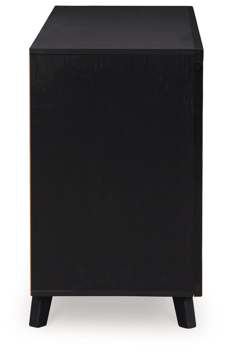 Danziar - Six Drawer Dresser - Black