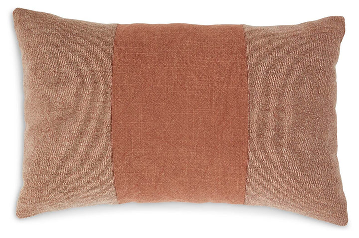 Dovinton Pillow (Set of 4) - Red (1)