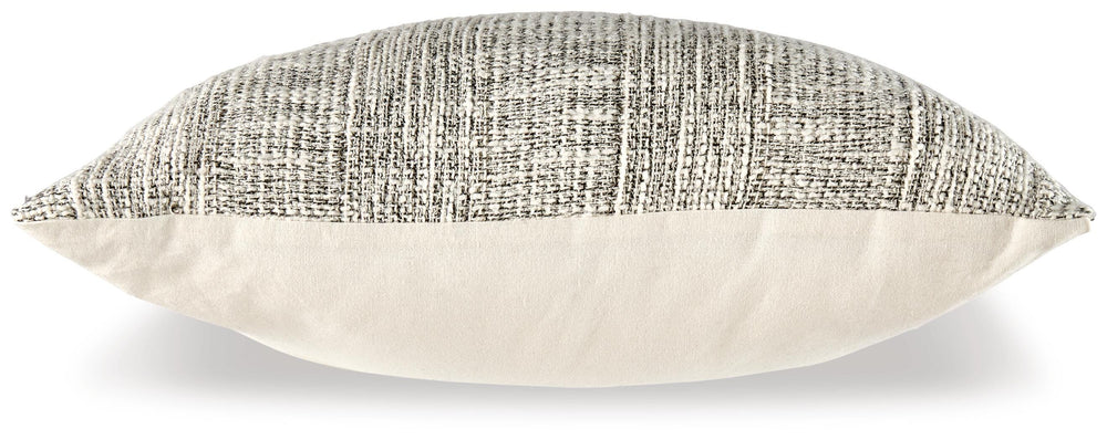 Carddon Pillow - Black (3)