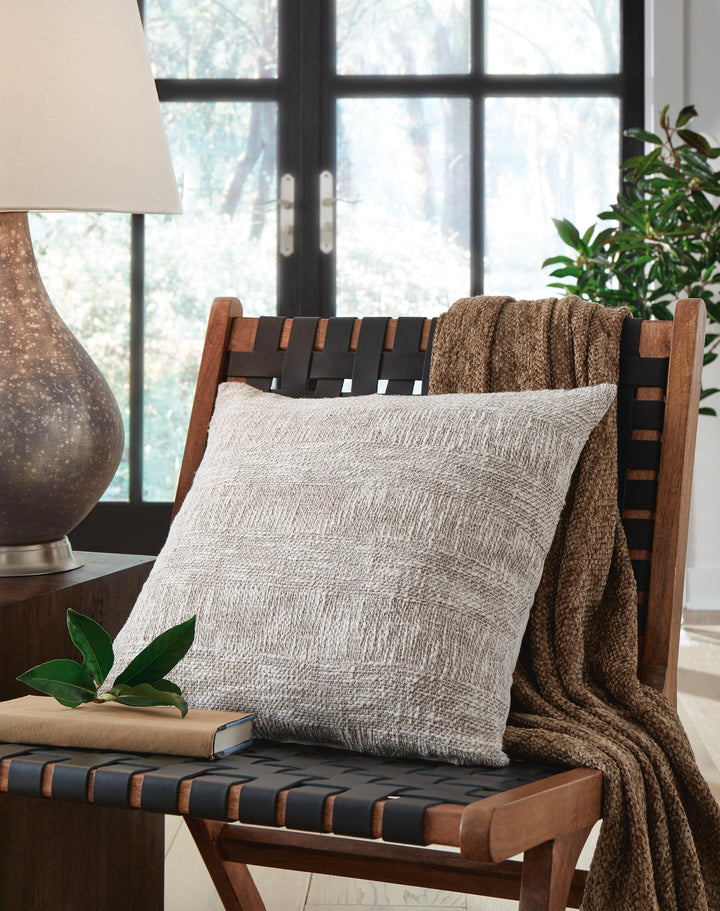 Carddon Pillow - Light Brown (2)
