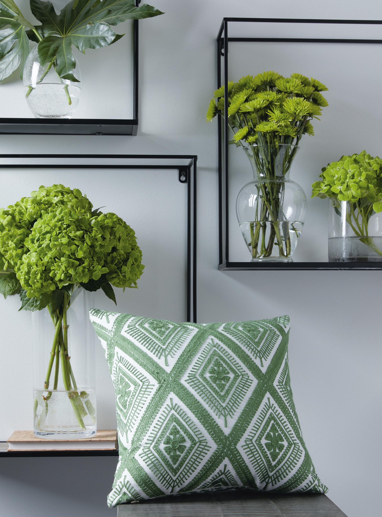 Bellvale Pillow - Green (2)