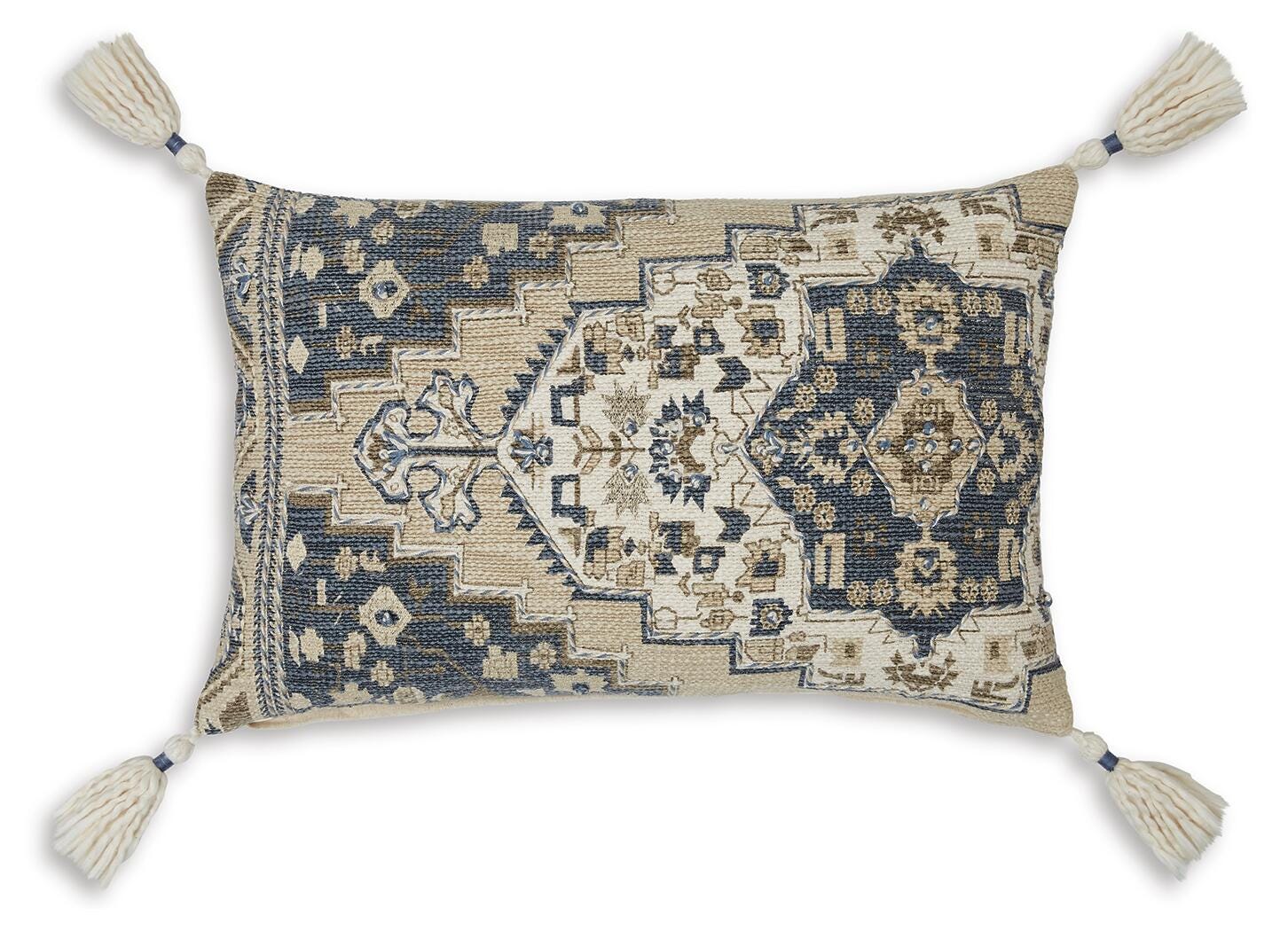 Winbury Pillow - Light Brown (1)