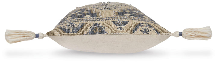 Winbury Pillow - Light Brown (3)