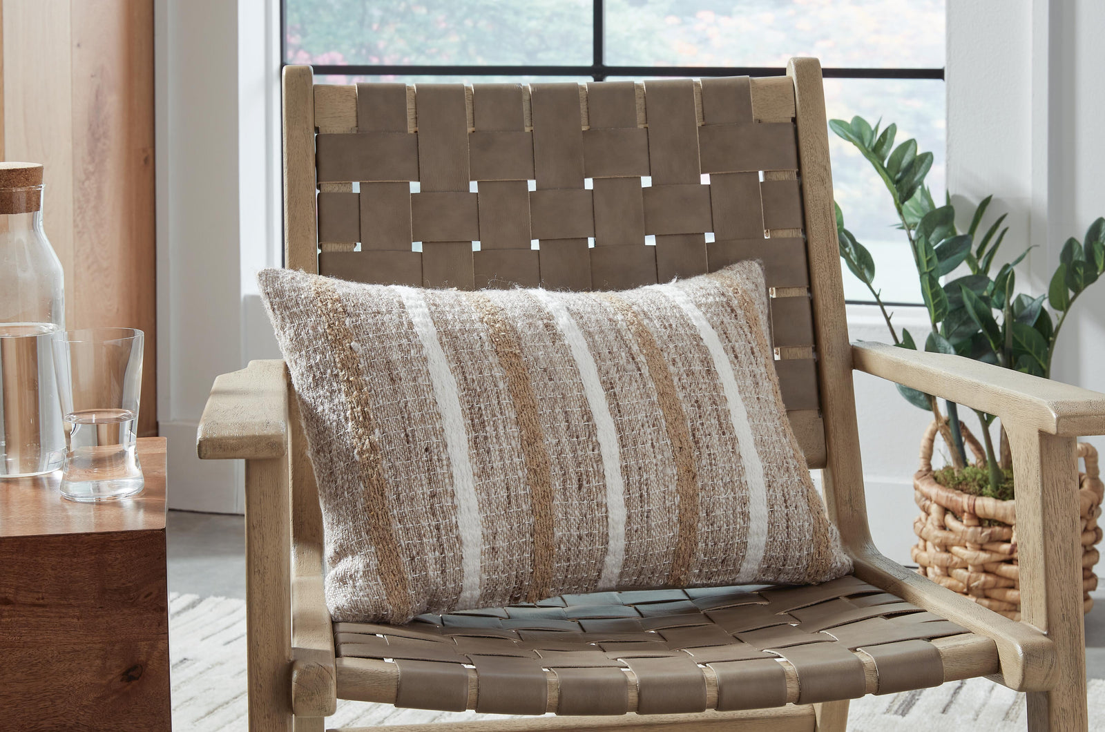Benish Pillow (Set of 4) - Light Brown (2)