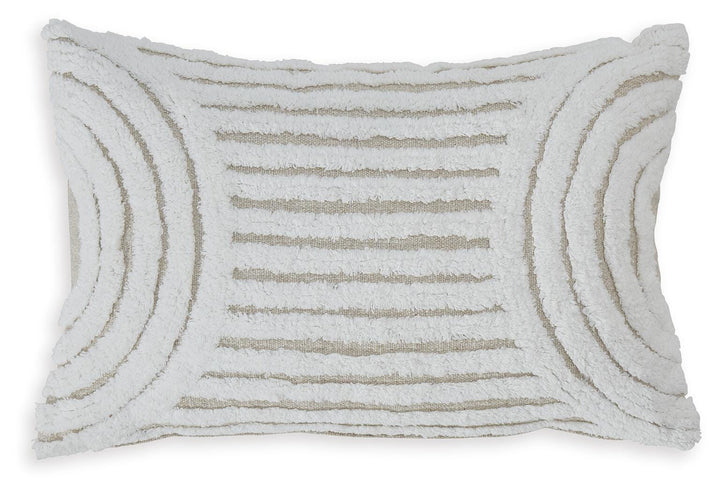 Farissen Pillow - White (1)