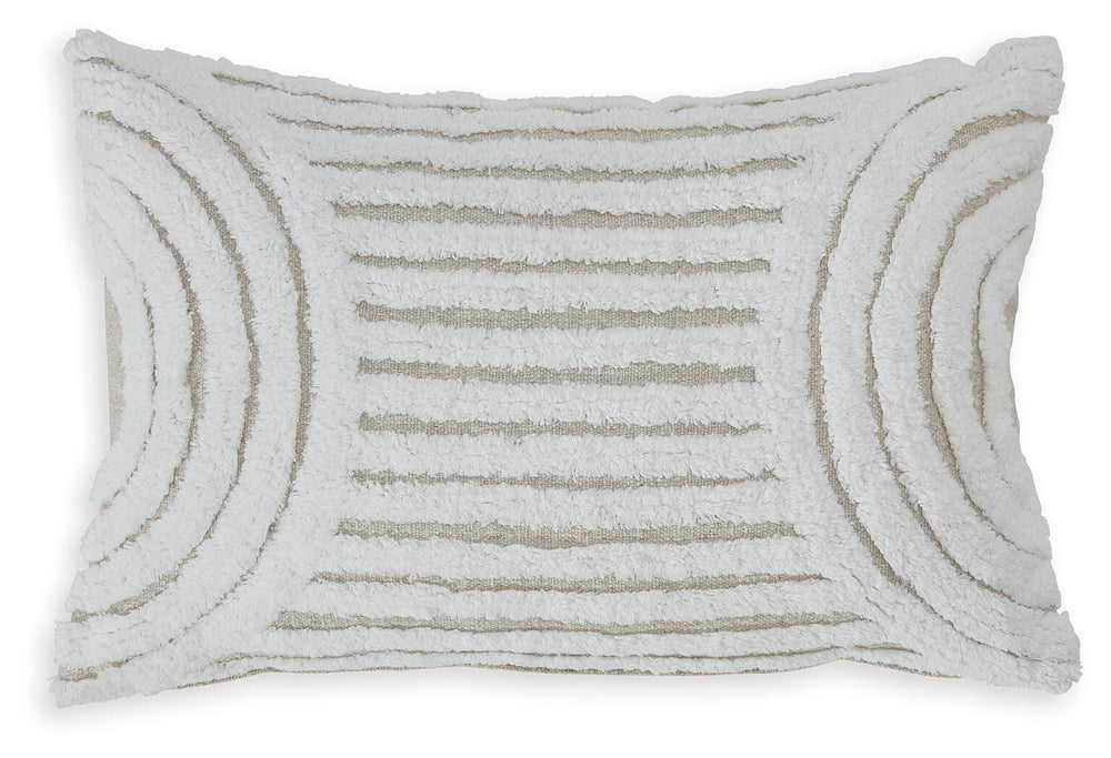 Farissen Pillow - White (1)