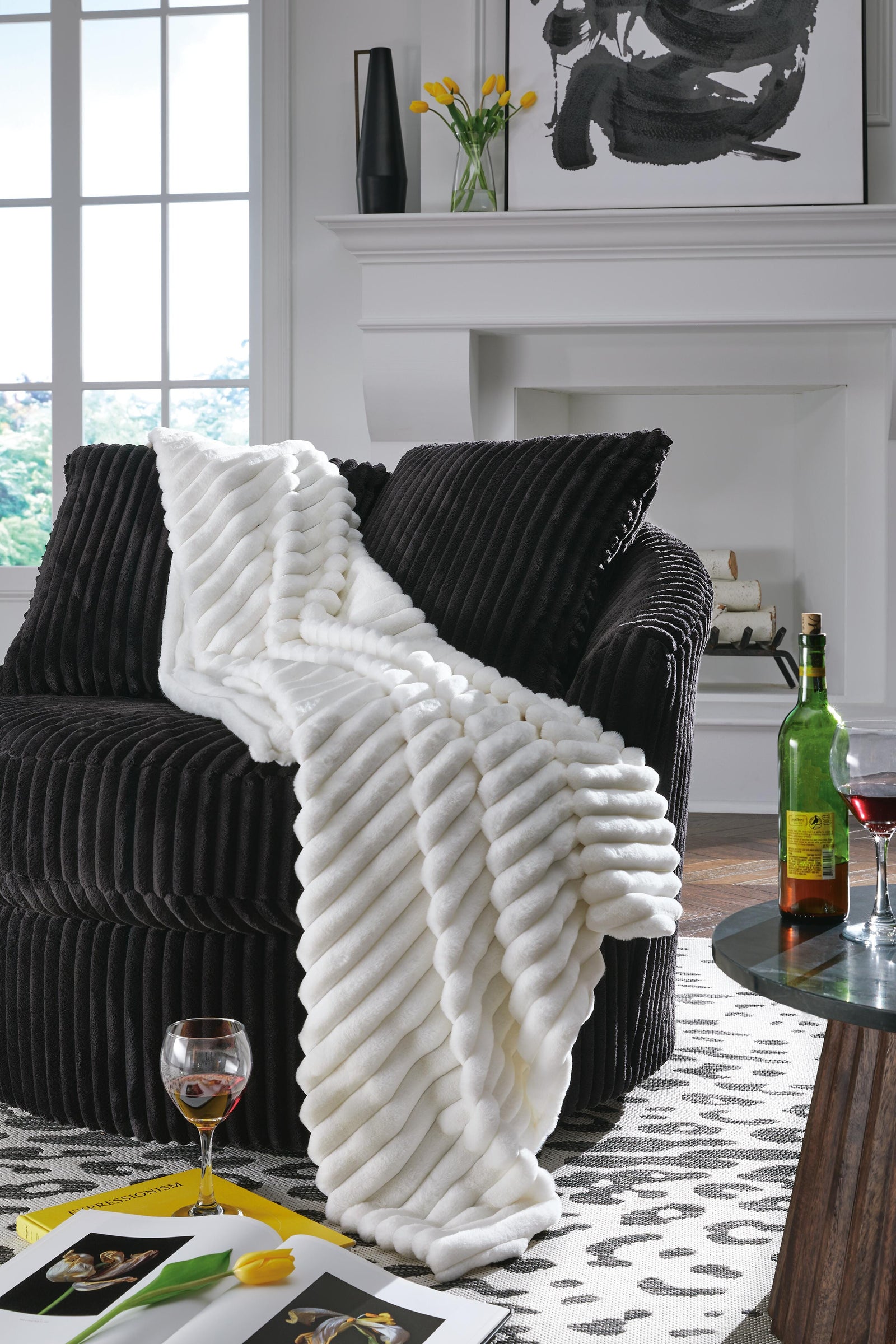 Alsonwell Throw - White (2)