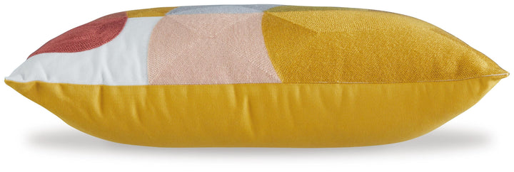 Varness Pillow (Set of 4) - Yellow (3)