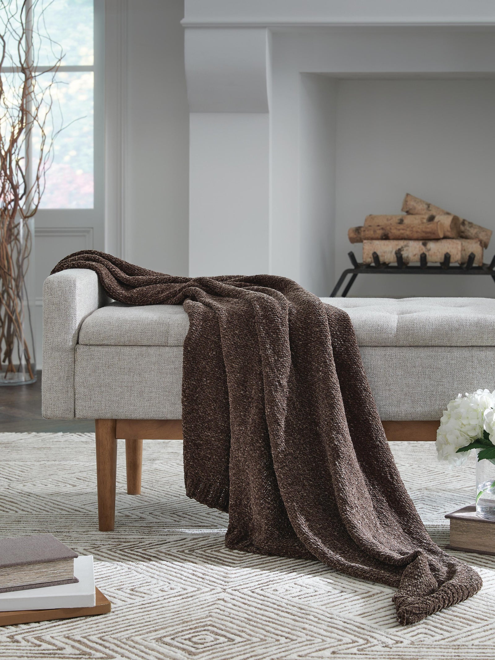 Anawood Throw - Dark Brown (2)