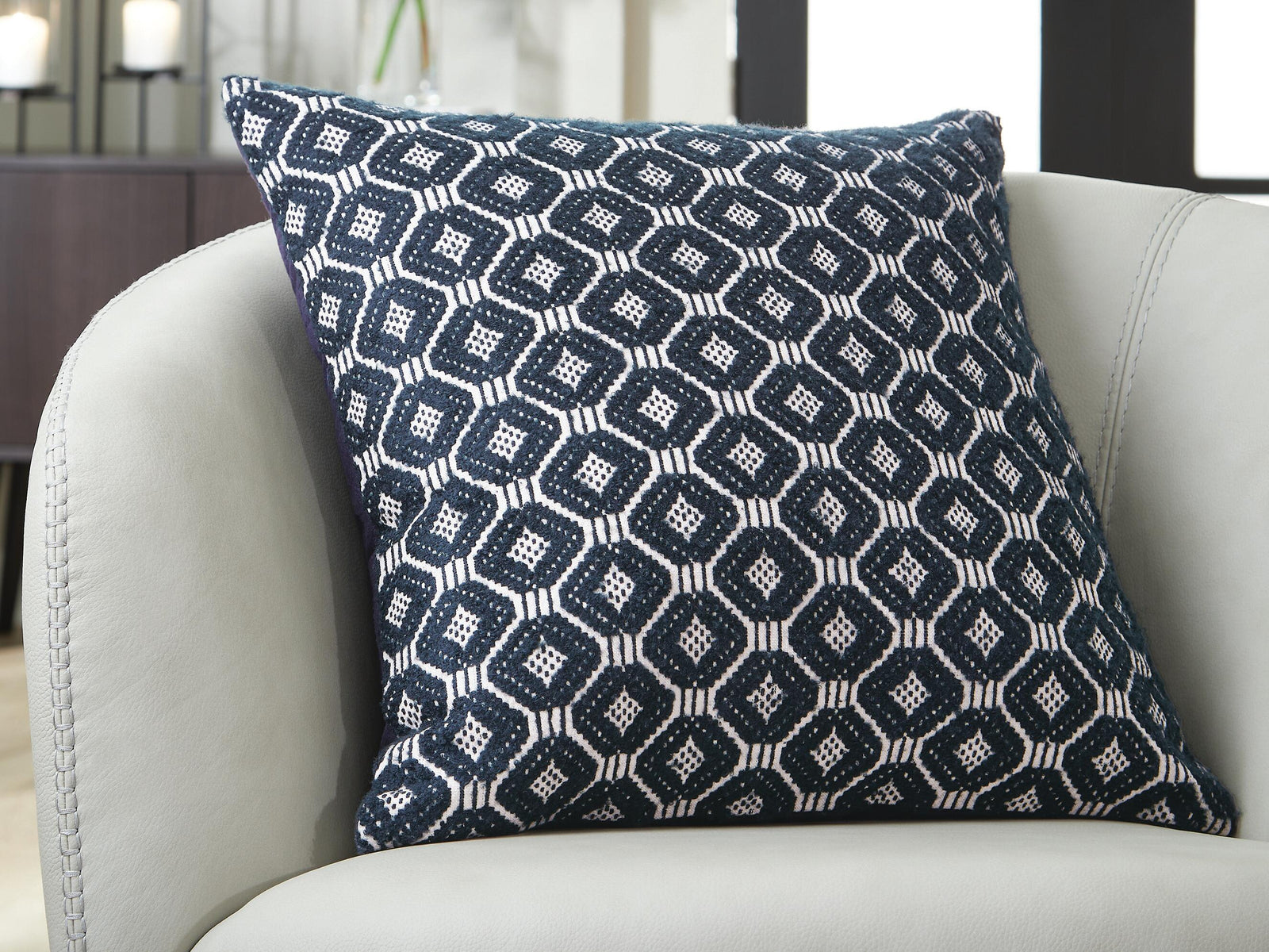 Abra Pillow (Set of 4) - Black (2)