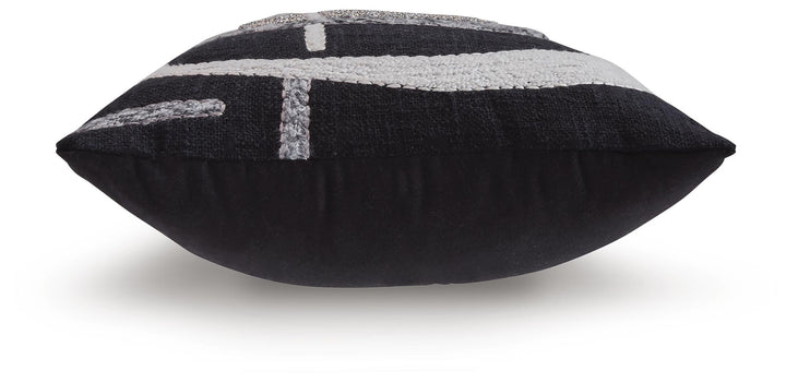 Gavrileigh Pillow (Set of 4) - Black (3)