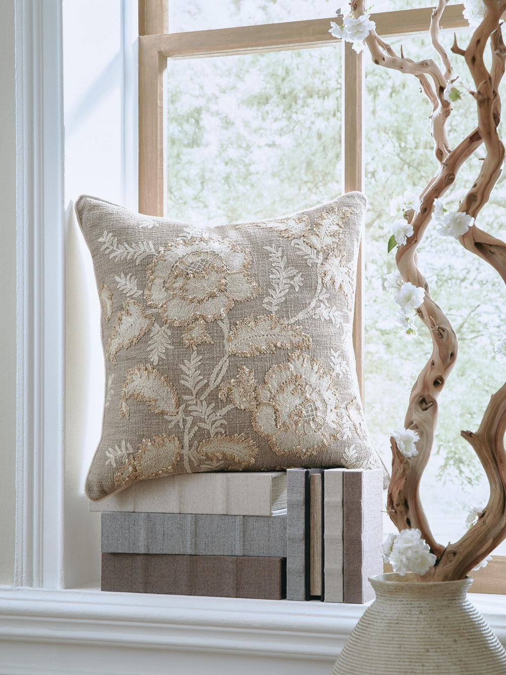 Viveka Pillow (Set of 4) - Beige (2)