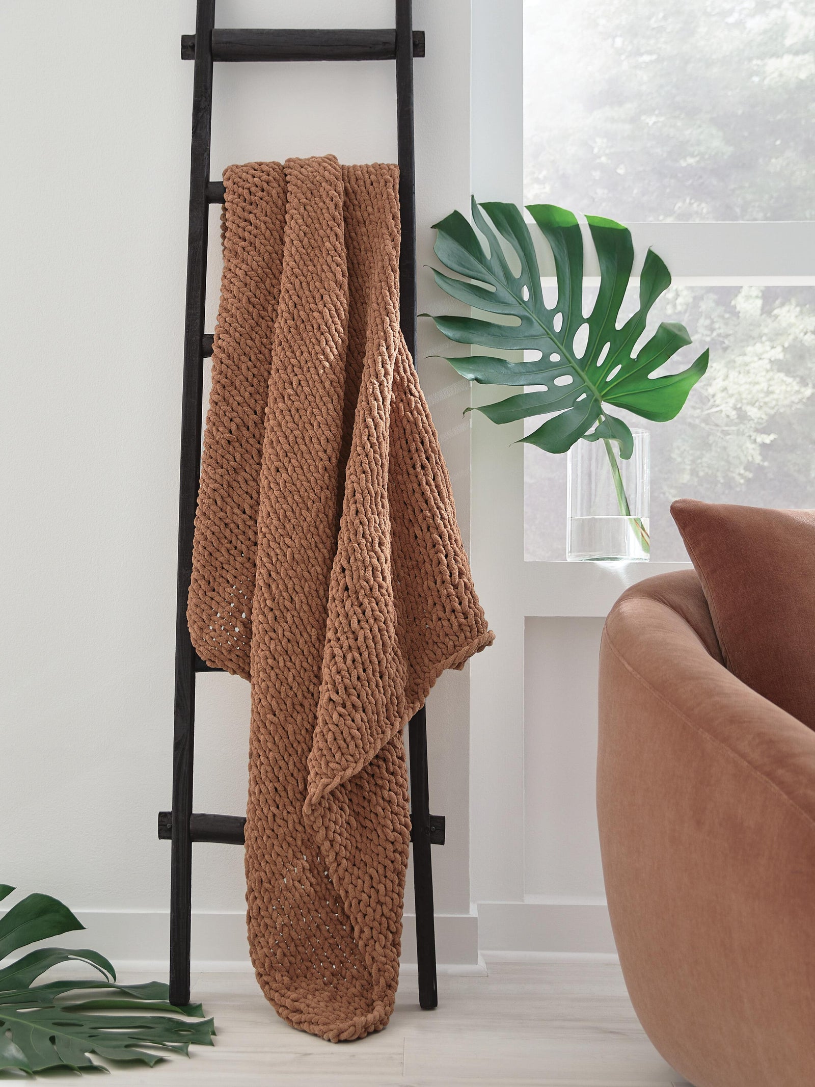 Chaddon Throw (Set of 3) - Dark Brown (2)