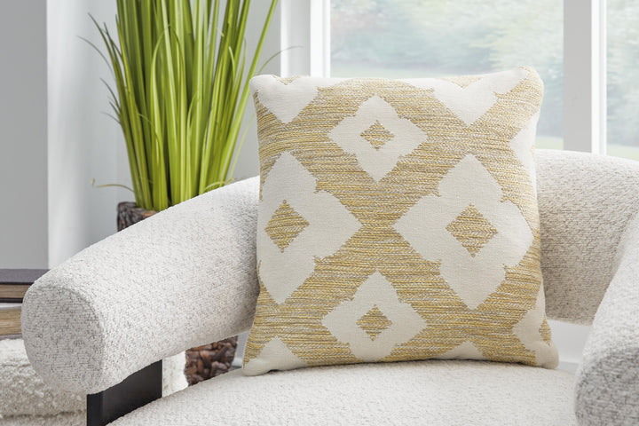Brockner Next-Gen Nuvella Pillow - Light Brown (2)