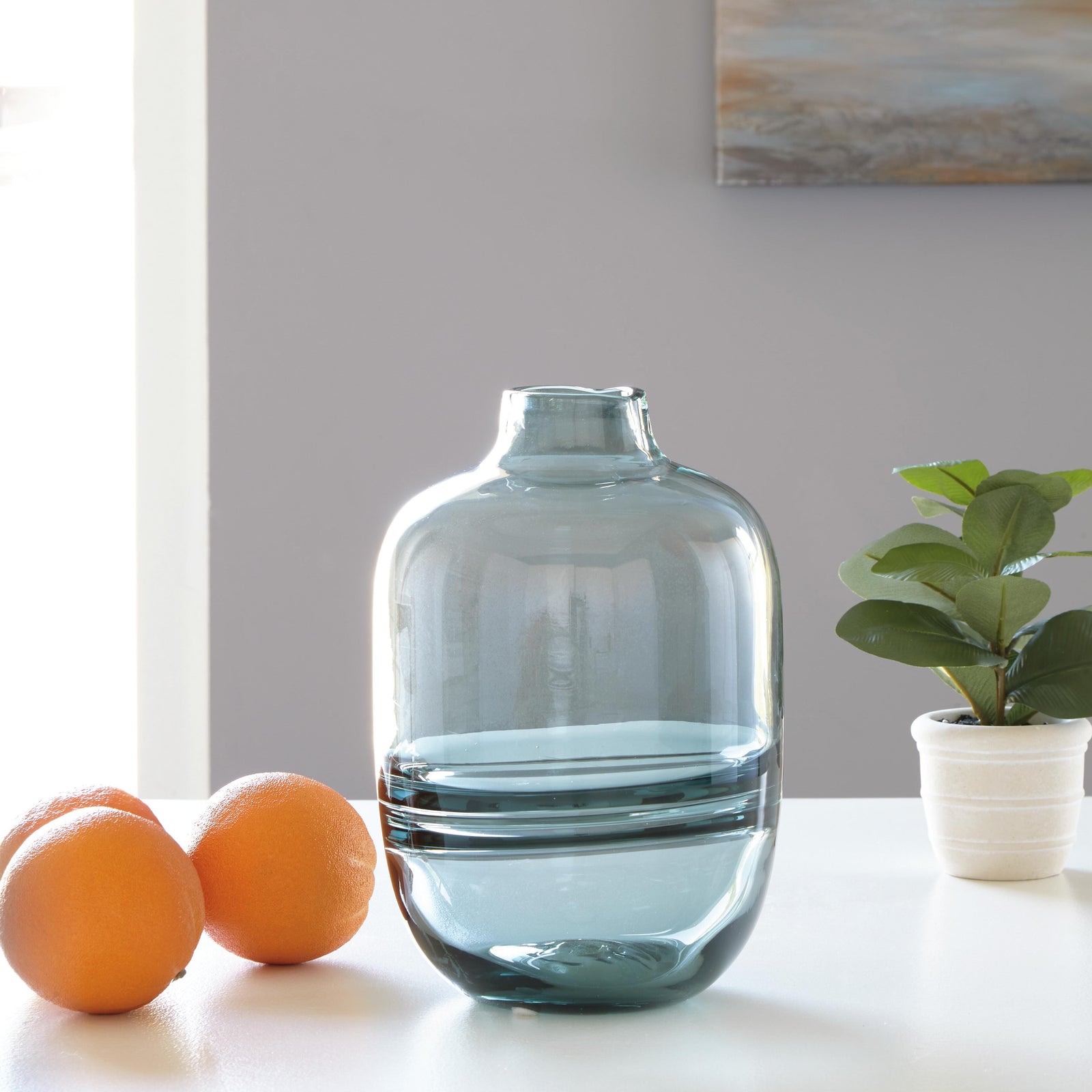 Lemmitt Vase - Light Blue (2)