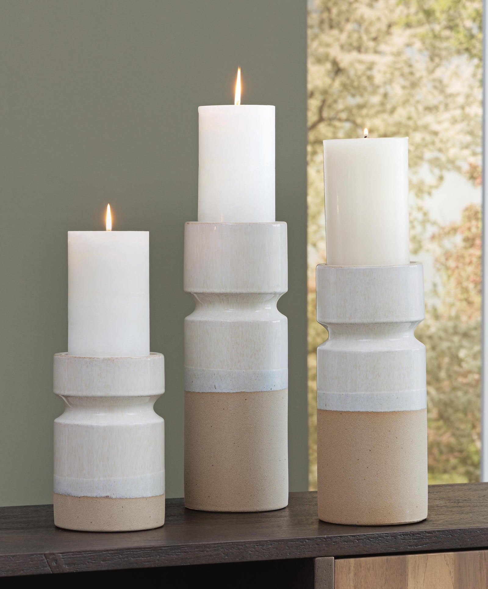 Hurston Candle Holder (Set of 3) - Pearl Silver (2)