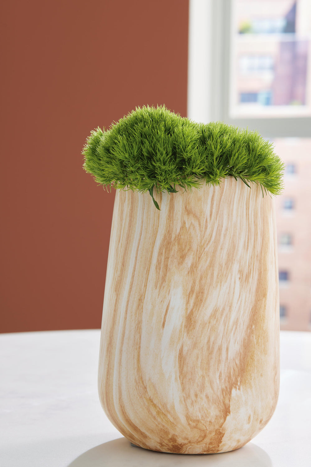 Cammen Vase - Tan/White (2)