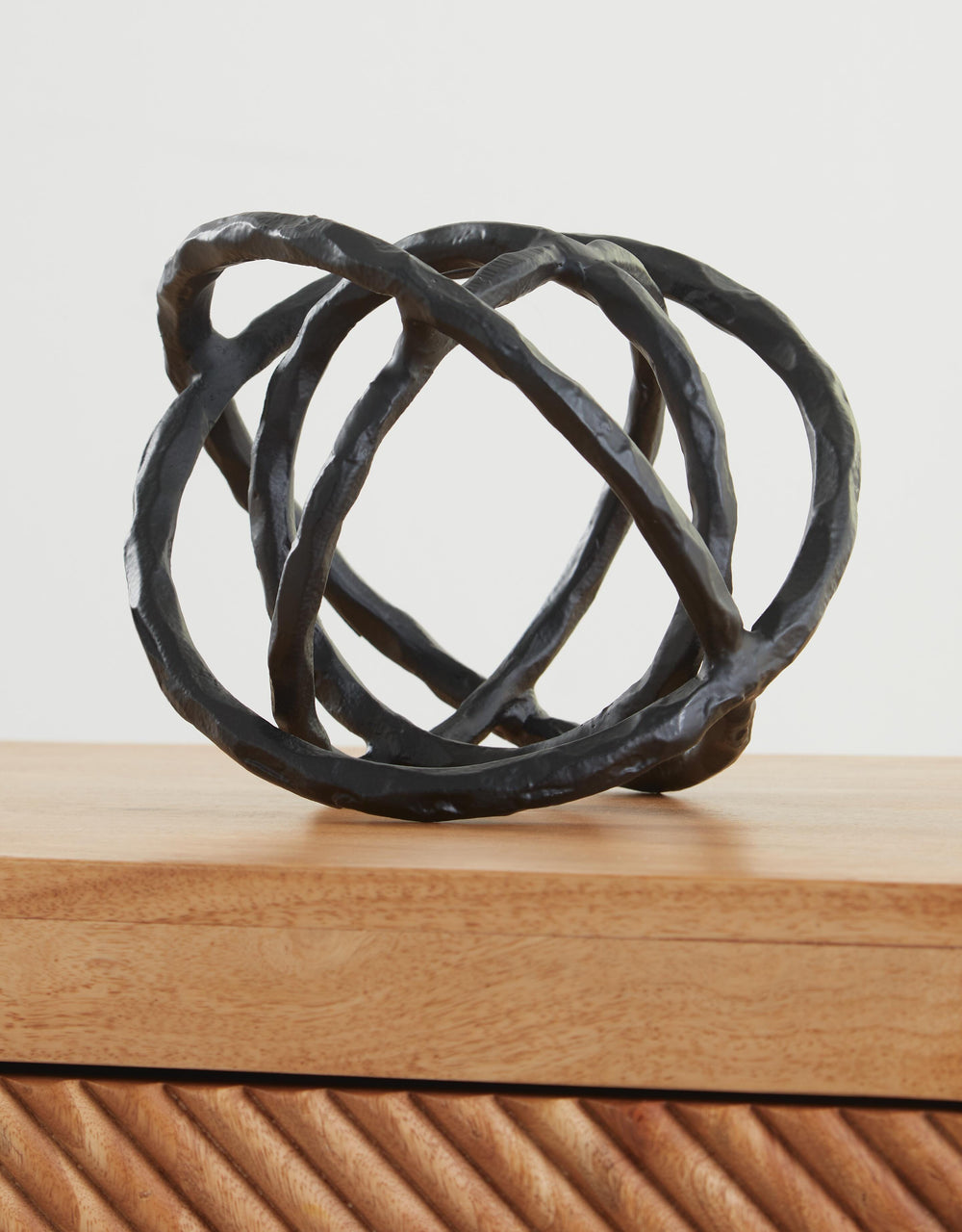 Barlee Sculpture - Black (2)