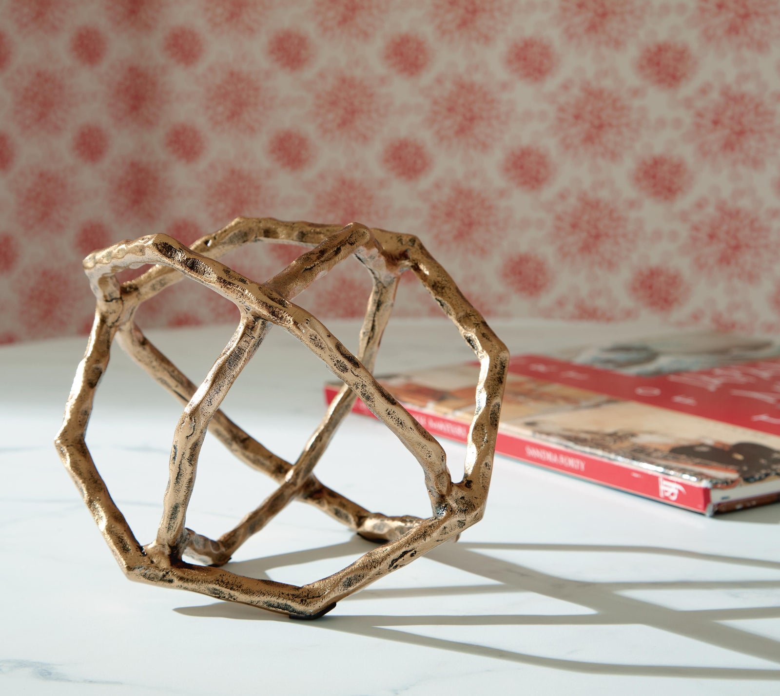 Laddington Sculpture - Light Brown (2)