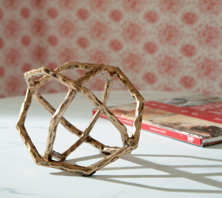 Laddington Sculpture - Light Brown (2)