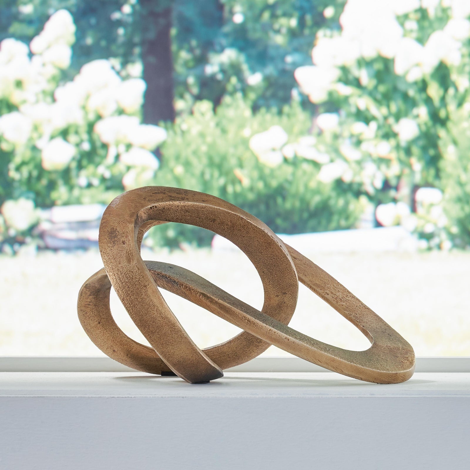 Dunnruck Sculpture - Light Brown (2)
