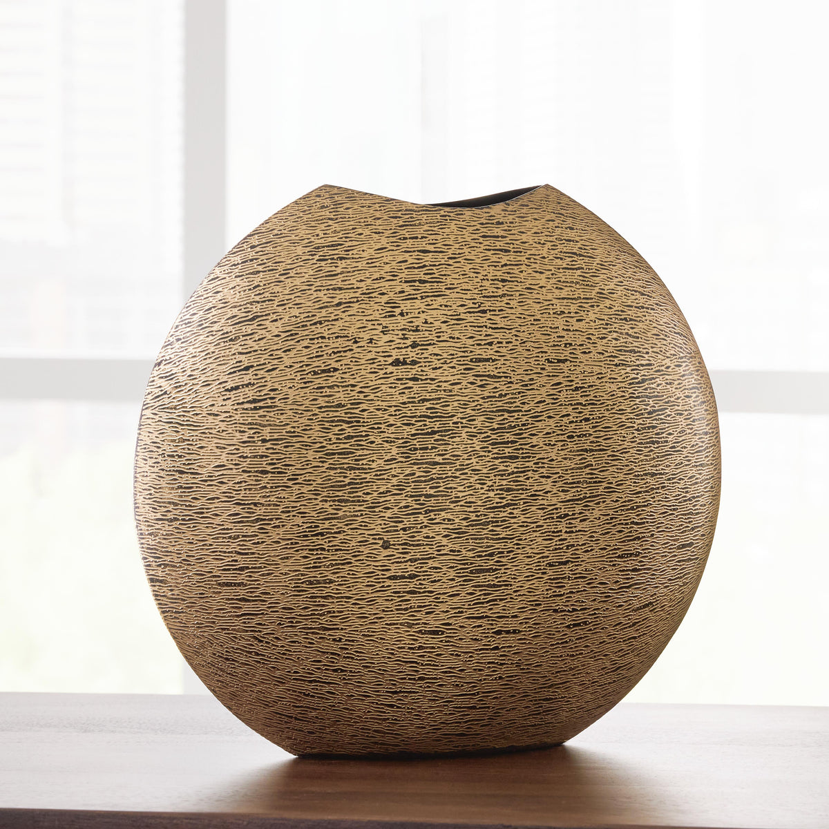 Iansboro Vase - Antique Gold Finish (2)