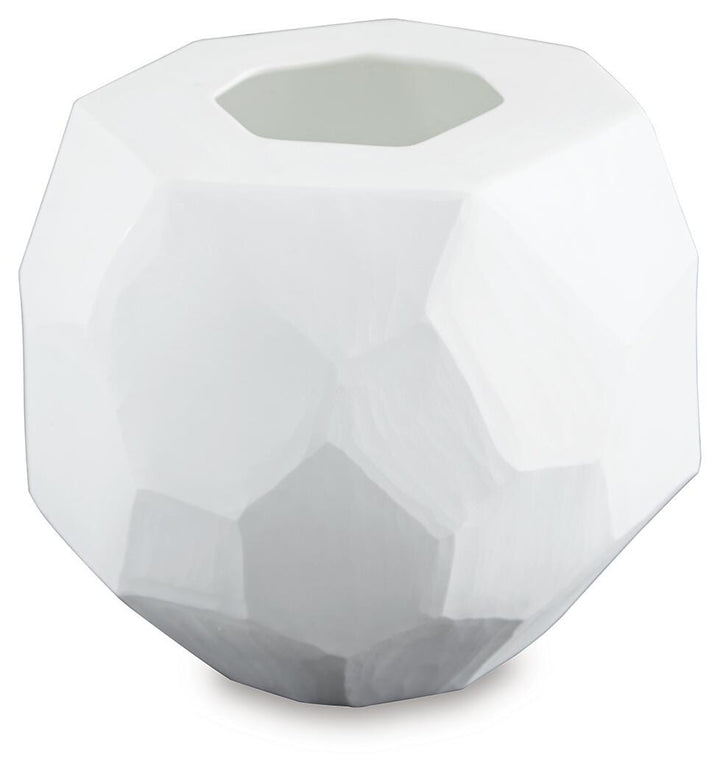 Karenton Vase - White (1)