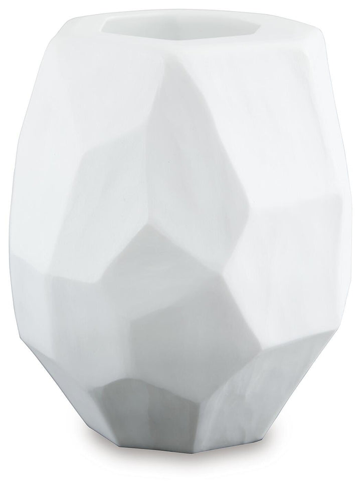 Karenton Vase - White (1)