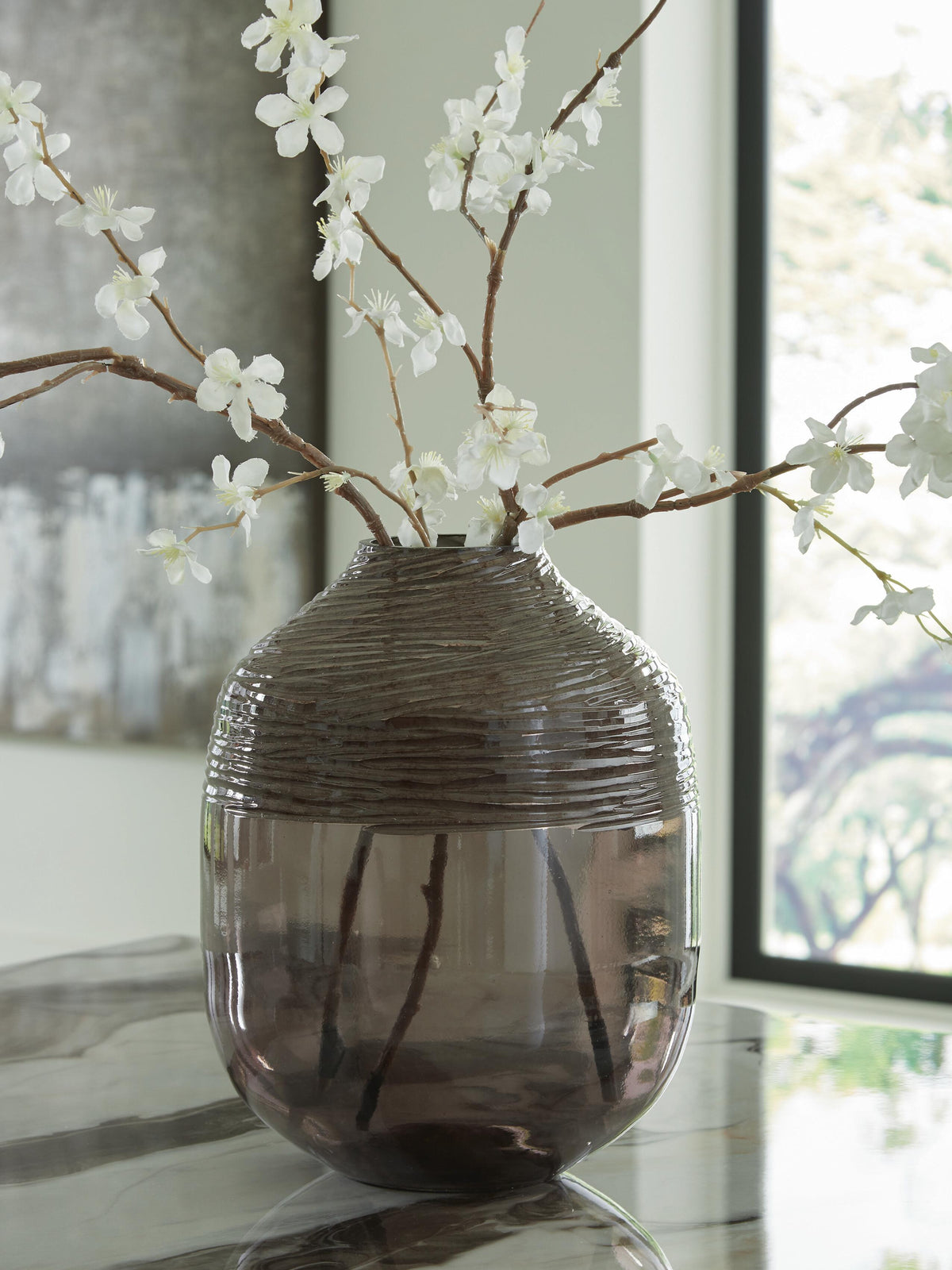 Harpwick Vase - Iridescent Gray (2)