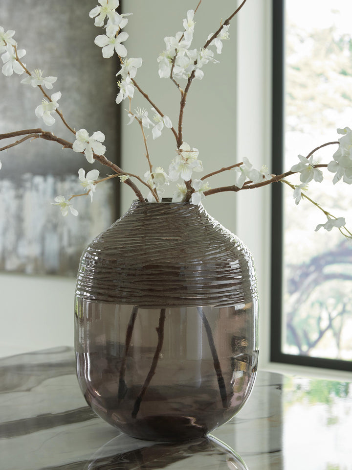 Harpwick Vase - Iridescent Gray (2)