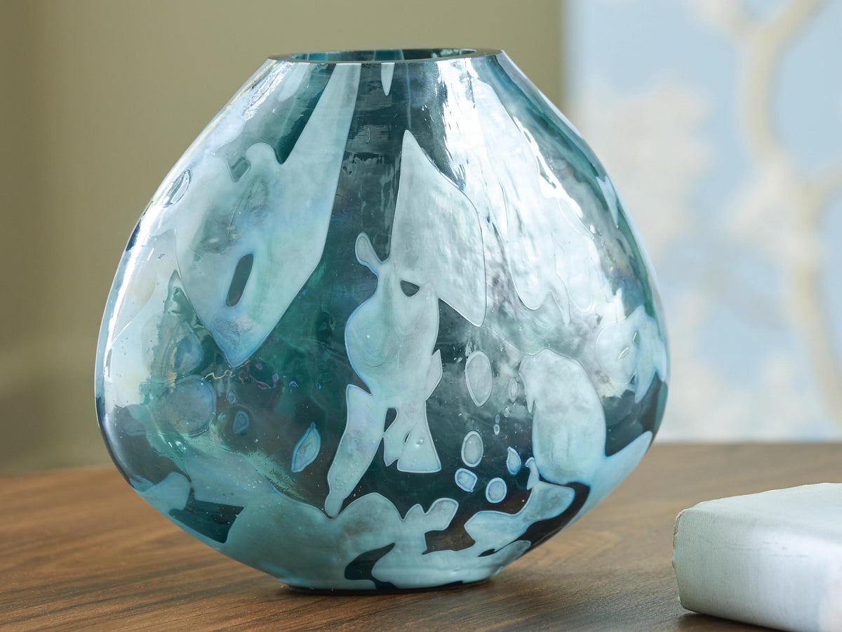 Cartshaw Vase - Iridescent Teal (2)