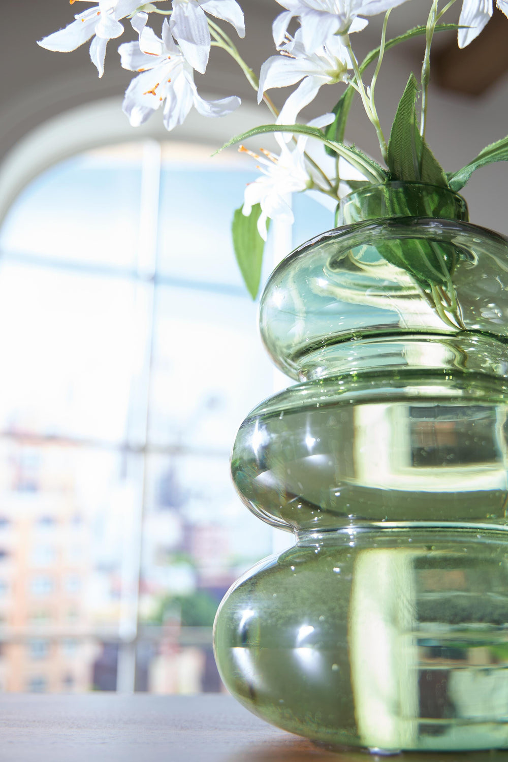 Renethorne Vase - Green (3)