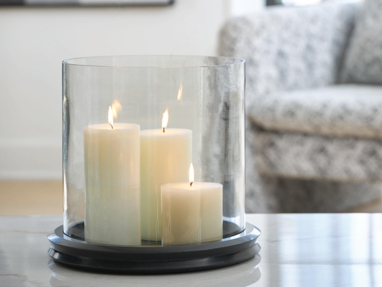Saskia Candle Holder - Black (2)