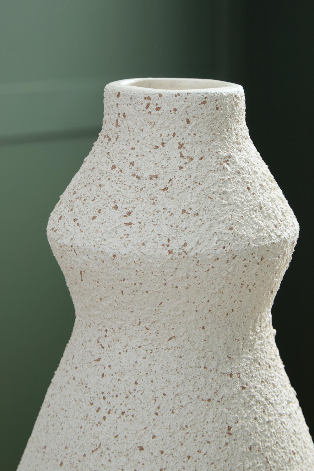 Dawthorne Vase - Cream (3)