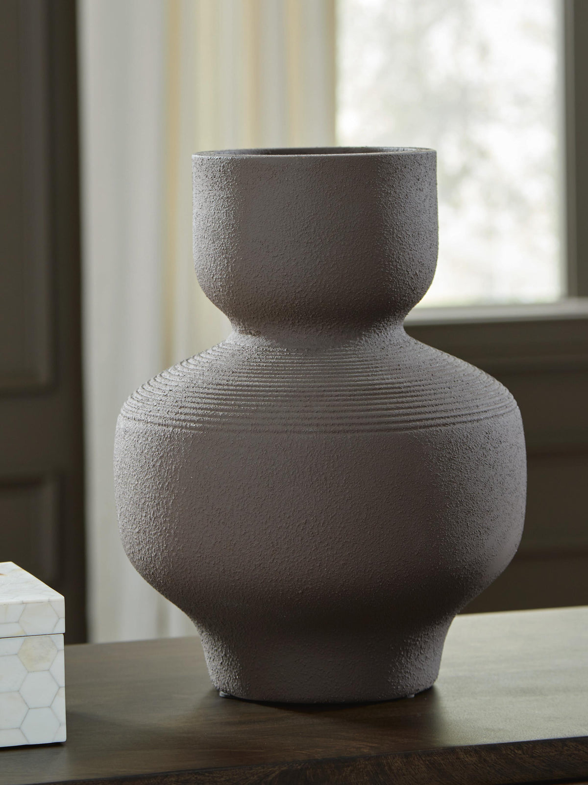 Dalsen Vase - Brown (2)