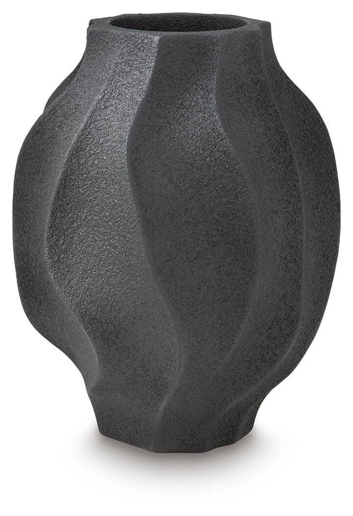 Judworth Vase - Black (3)