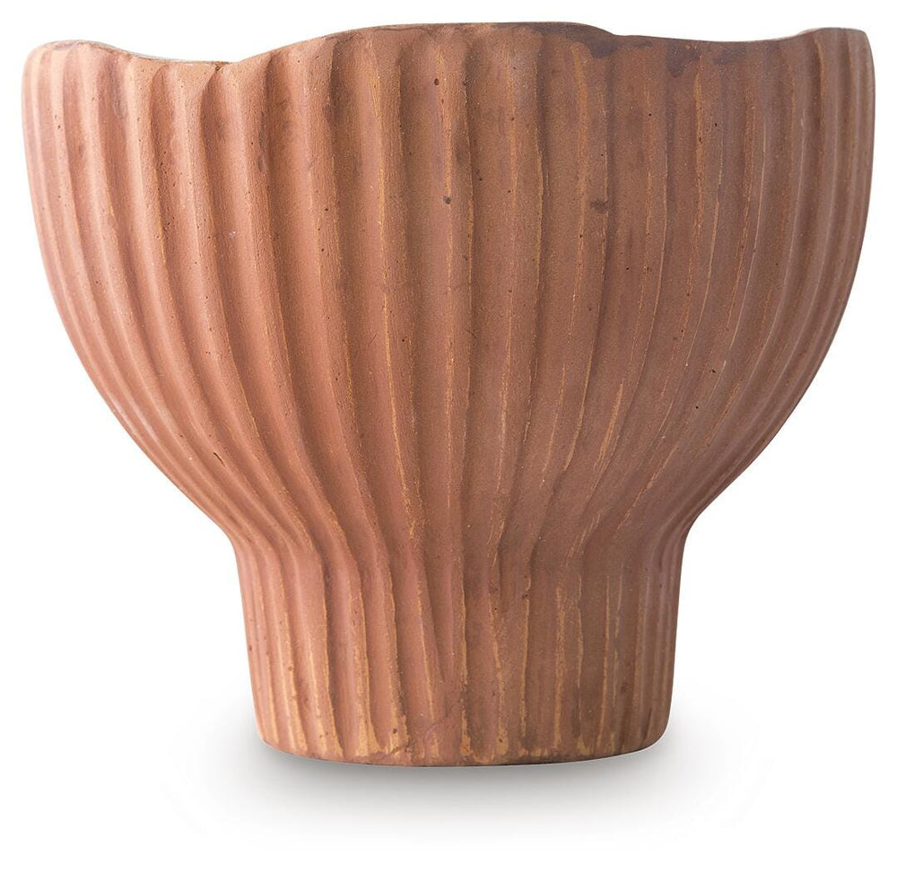 Orban Vase - Sienna/White (3)