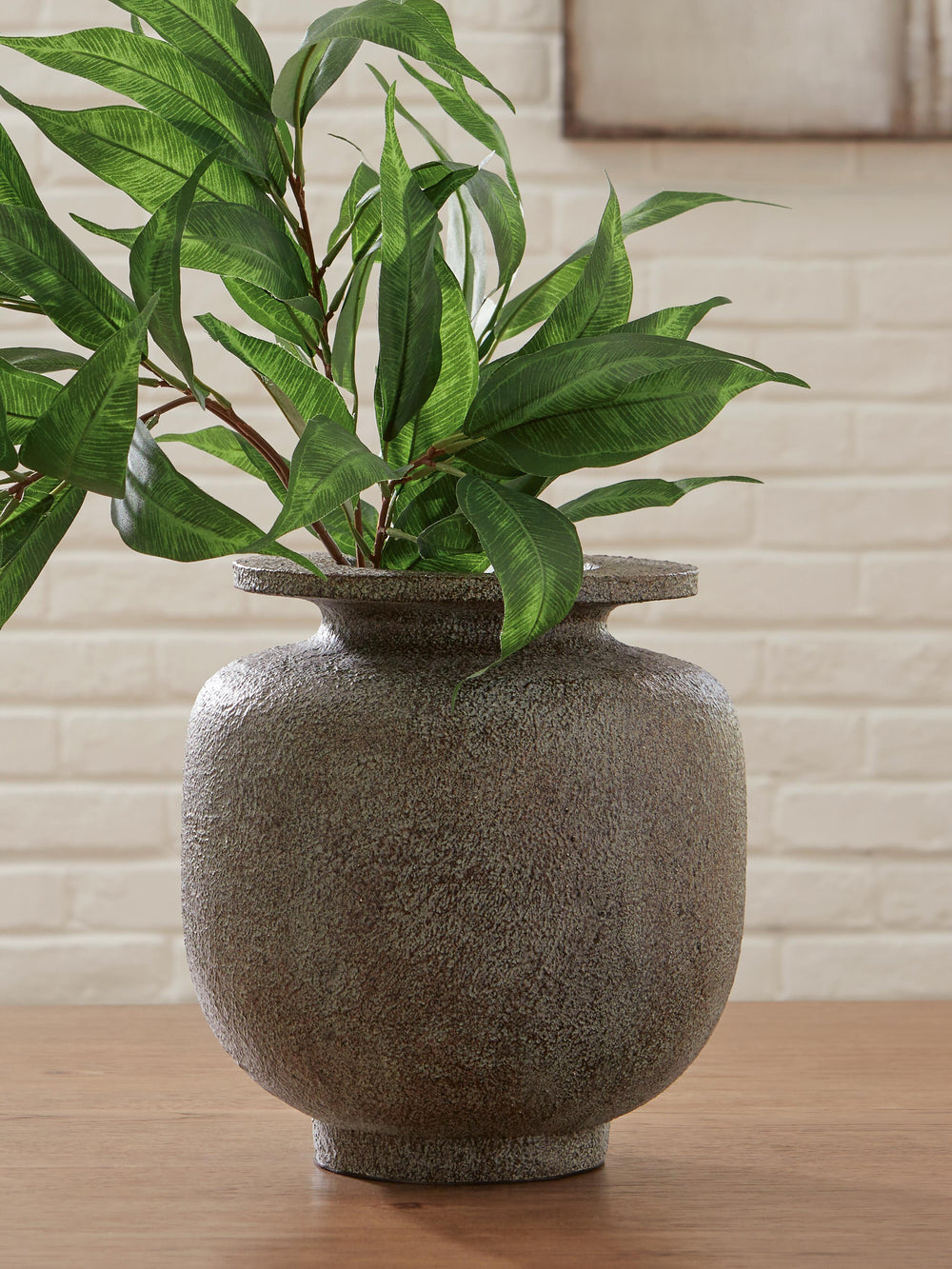 Jedwick Vase - Gray/Brown (2)