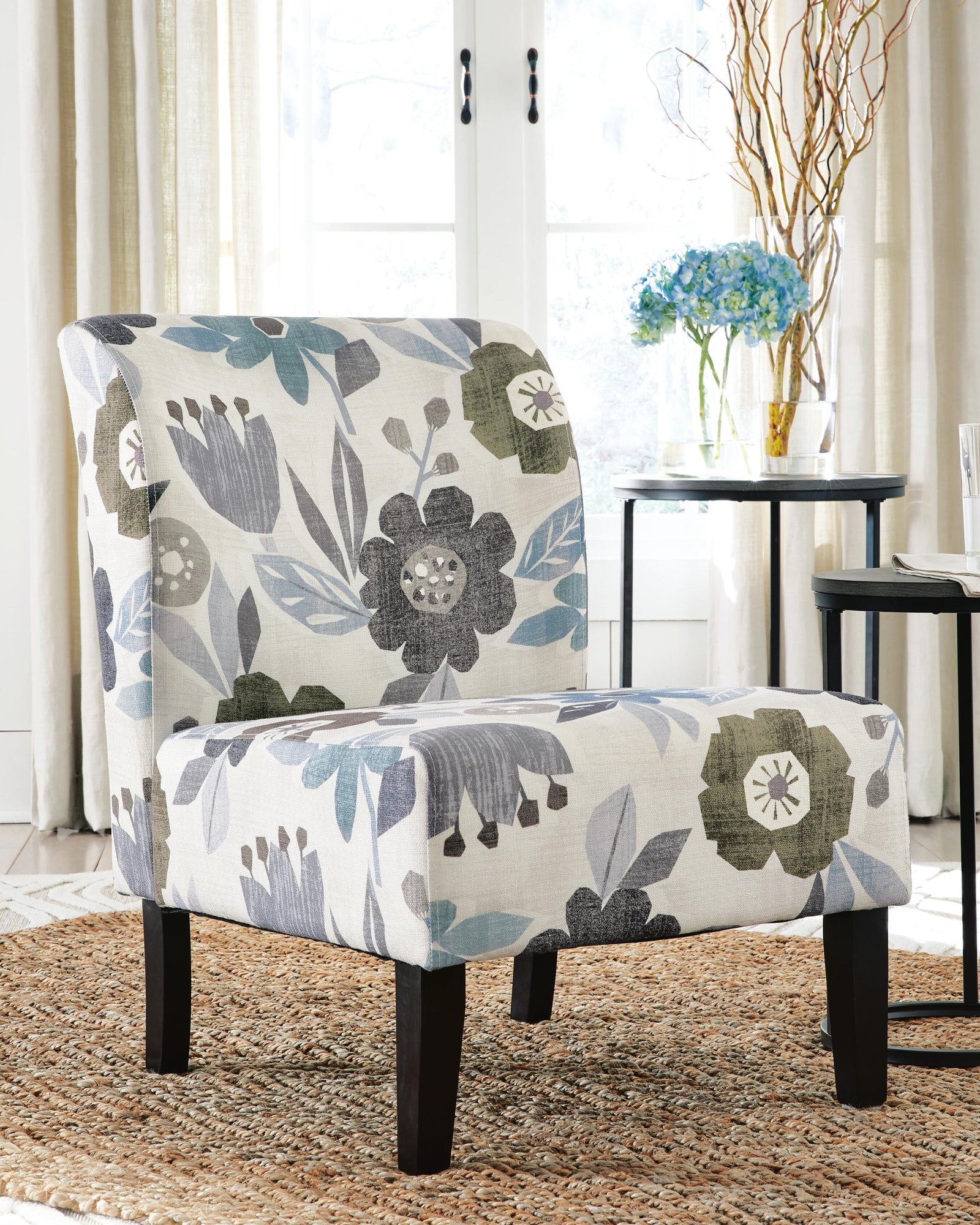 Triptis Accent Chair - Gray (2)