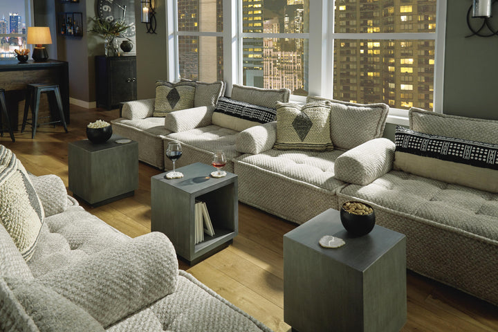 Bales Accent Chair - Light Brown (17)