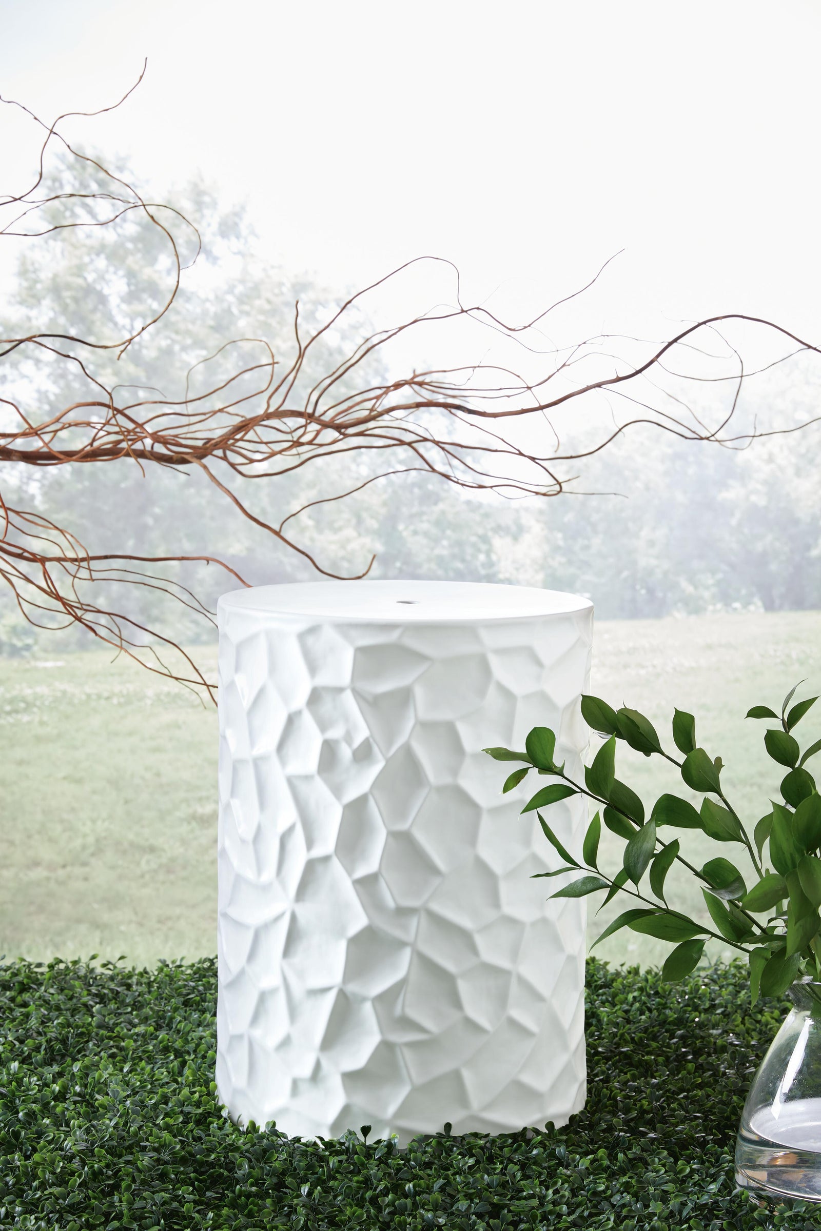 Jungrove Stool - White (2)