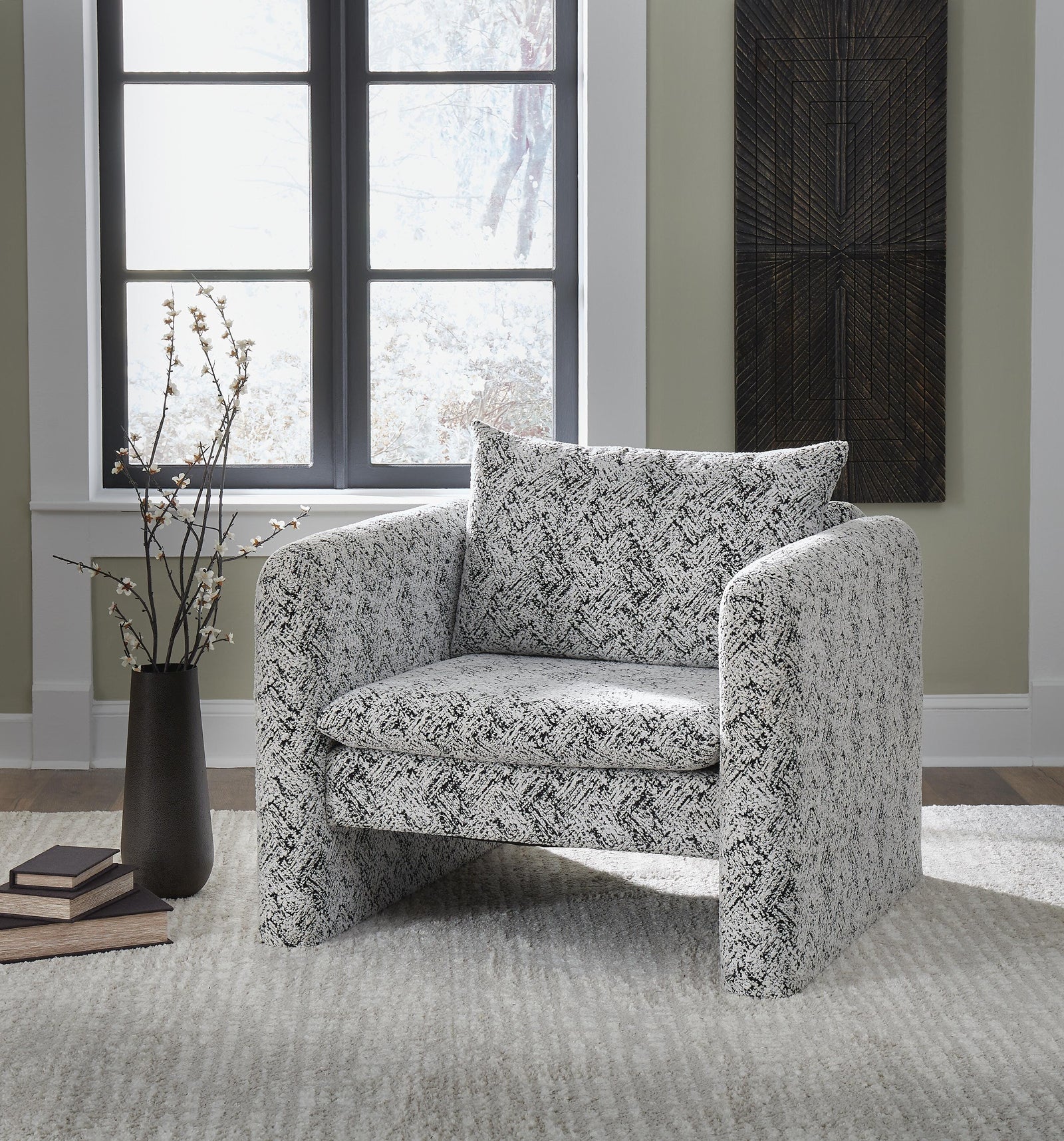 Kenbell Accent Chair - Black (2)