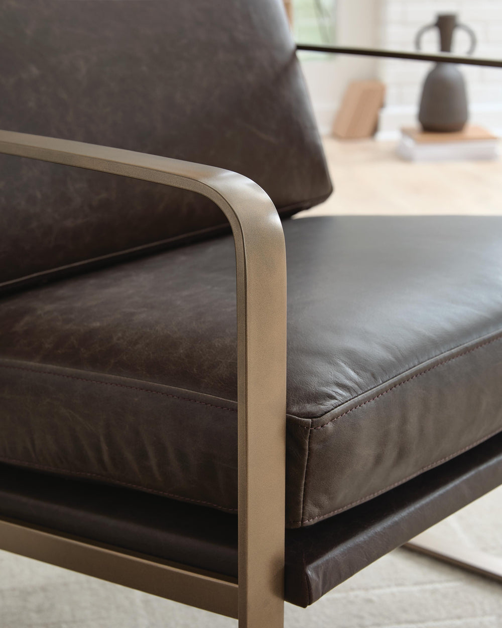 Bradett Accent Chair - Dark Brown (7)