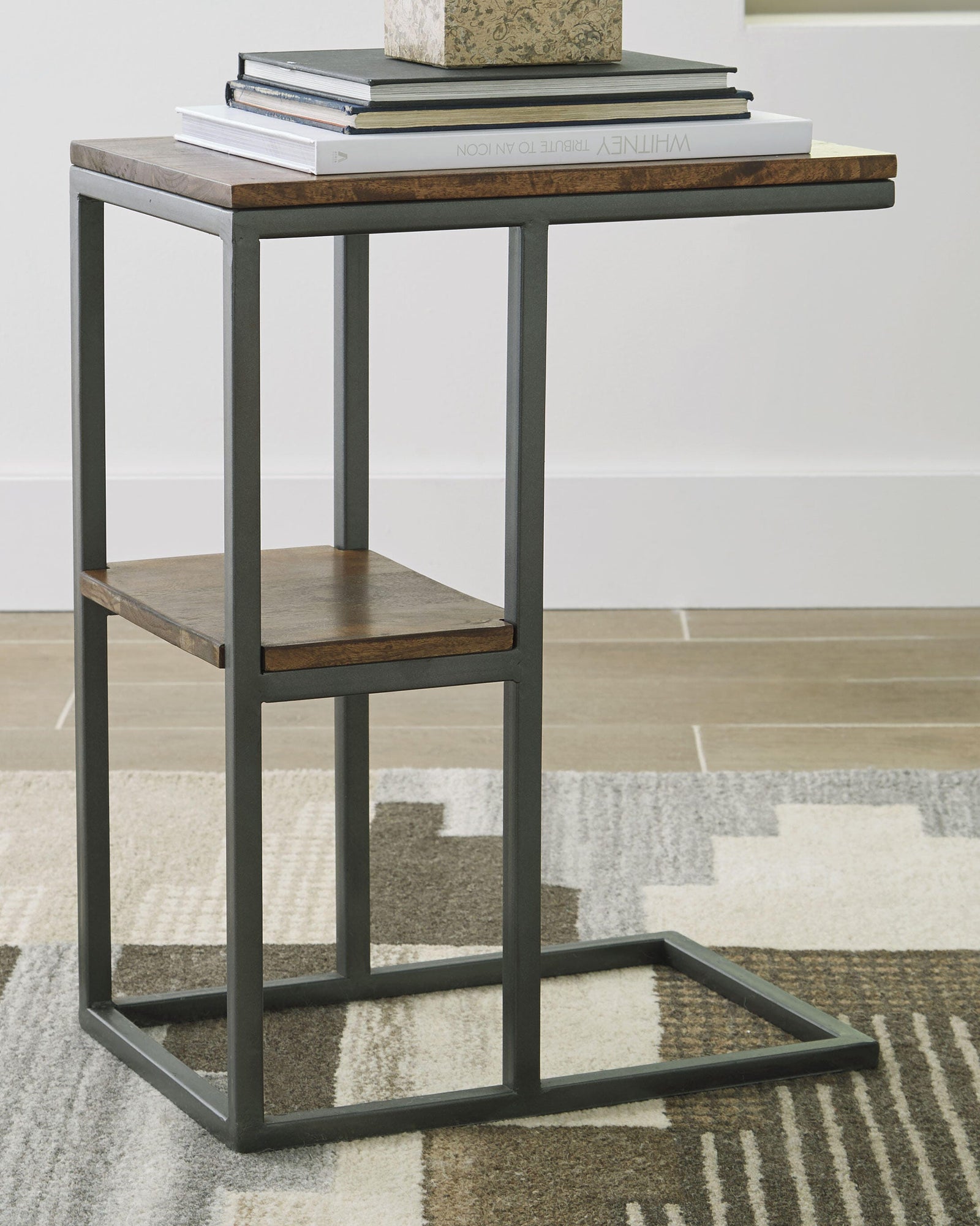 Forestmin Accent Table - Beige (2)