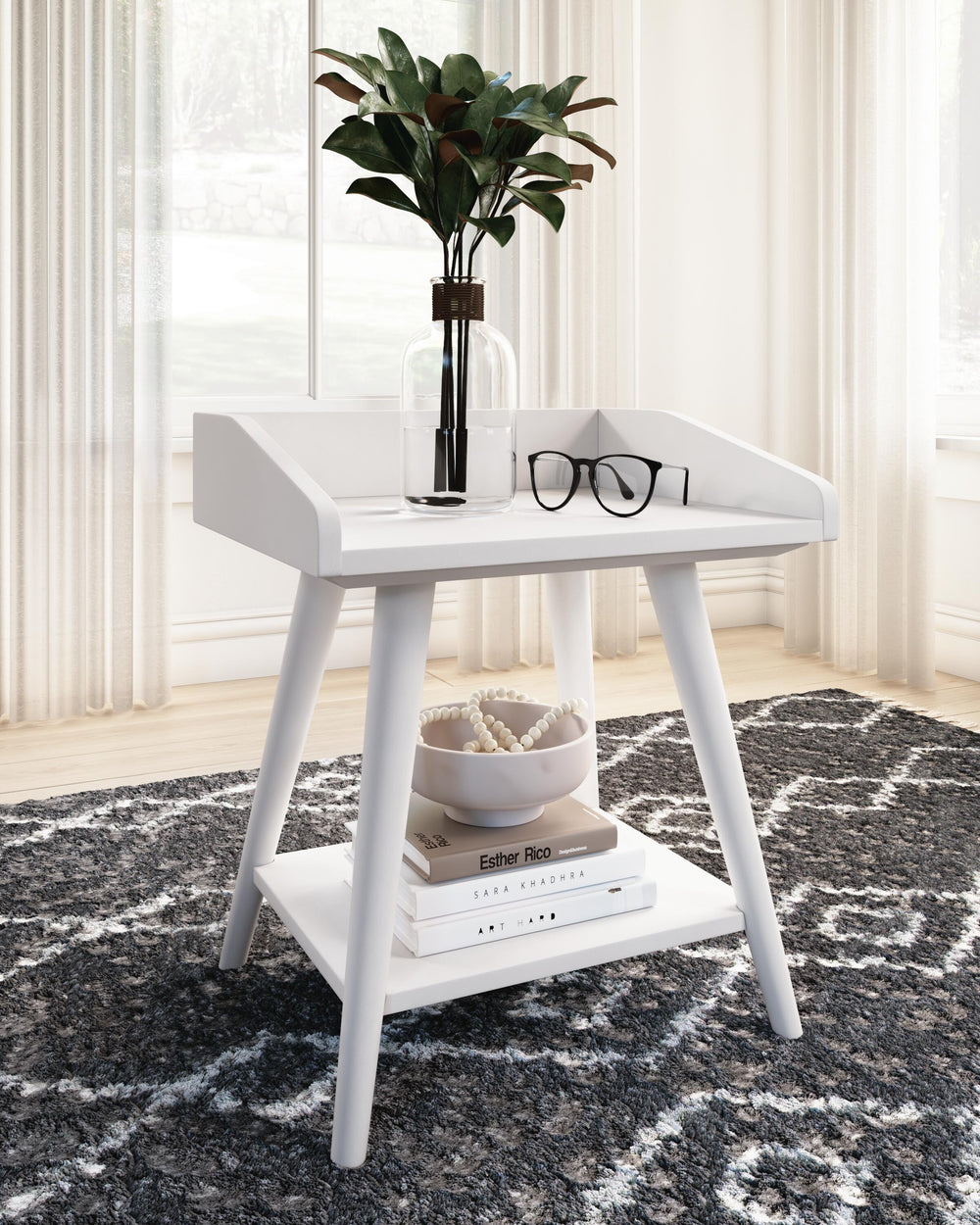 Blariden Accent Table - White (2)