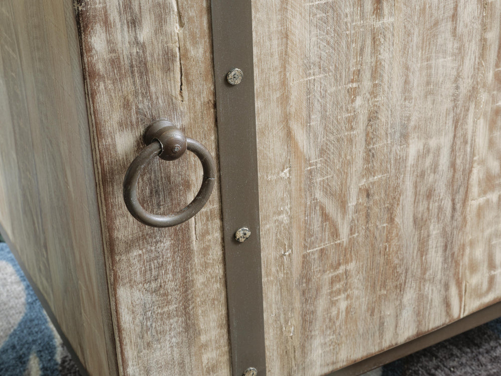 Laddford Accent Cabinet - Light Brown (8)