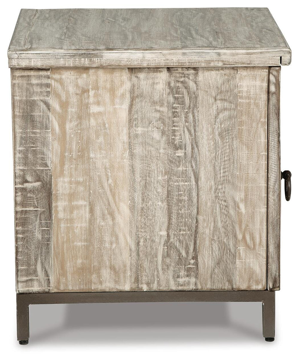 Laddford Accent Cabinet - Light Brown (5)