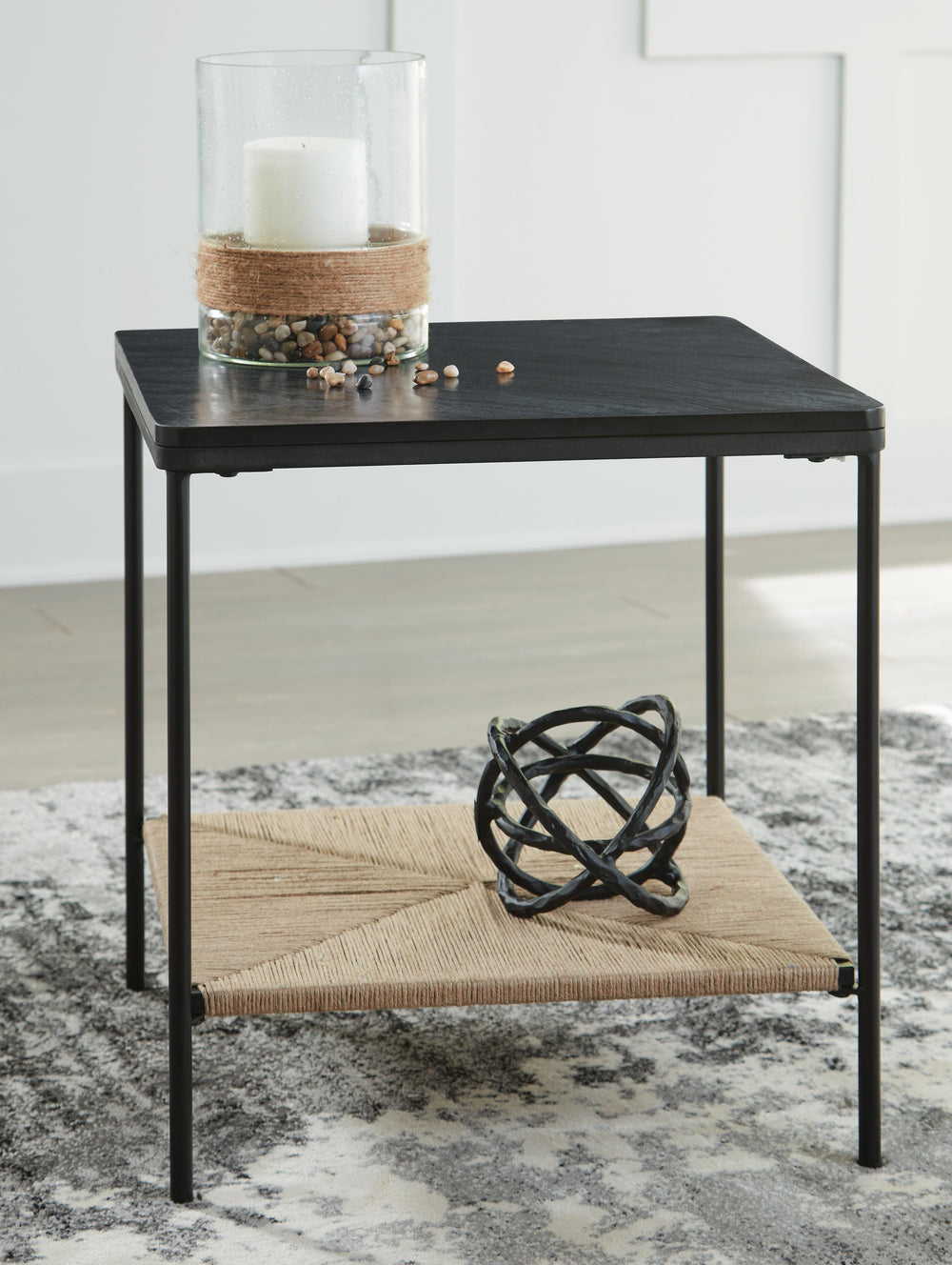 Minrich Accent Table - Black (2)
