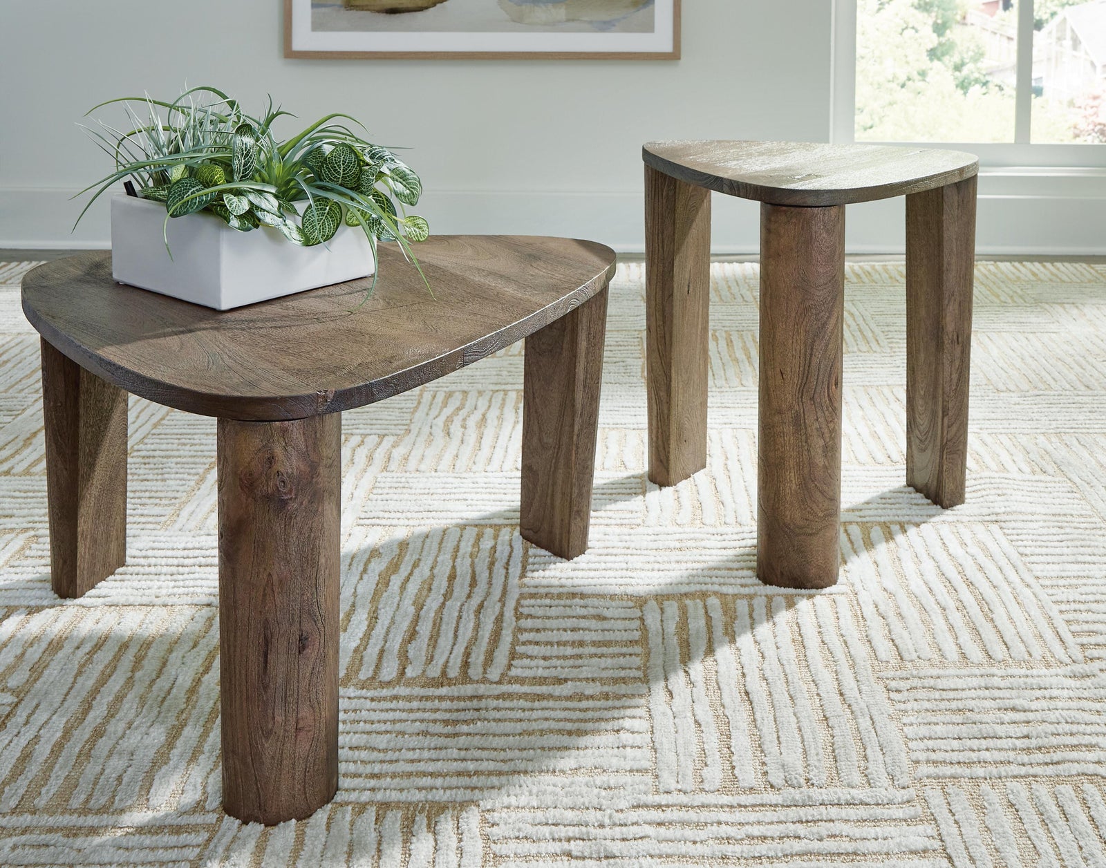 Reidport Accent Coffee Table (Set of 2) - Dark Brown (2)